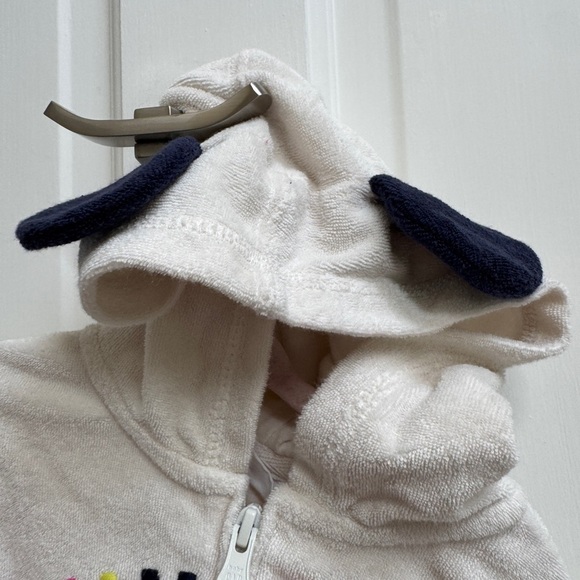 GAP Disney 2T Minnie Mouse Cream and Black Hoodie with Rainbow Text and Ears - Picture 10 of 10